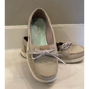 Croft & Barrow Womens Beige Boat Shoes Size 8M Slipons w/ supportive Insoles
